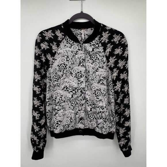 Free People Bomber Jacket Floral Size S Snap Button Pockets Feminine Boho Retro - Picture 1 of 13